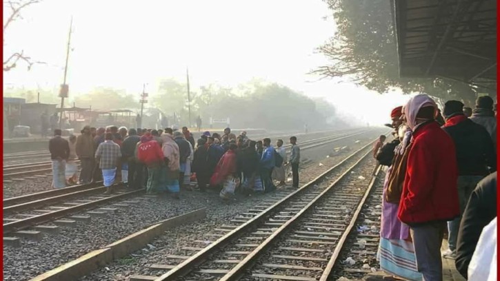 নাটোরে ট্রেনে কাটা পড়ে রাবি শিক্ষার্থীর মৃত্যু