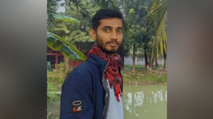 নওগাঁয় ছাত্রলীগ নেতা রকি গ্রেপ্তার